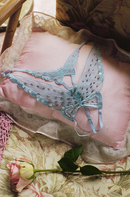 LUX BUTTERFLY PANTY (CROTCHLESS) (3 COLORS)