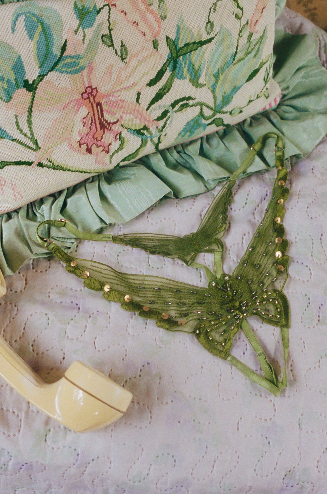 OLIVE LUX BUTTERFLY PANTY (CROTCHLESS)