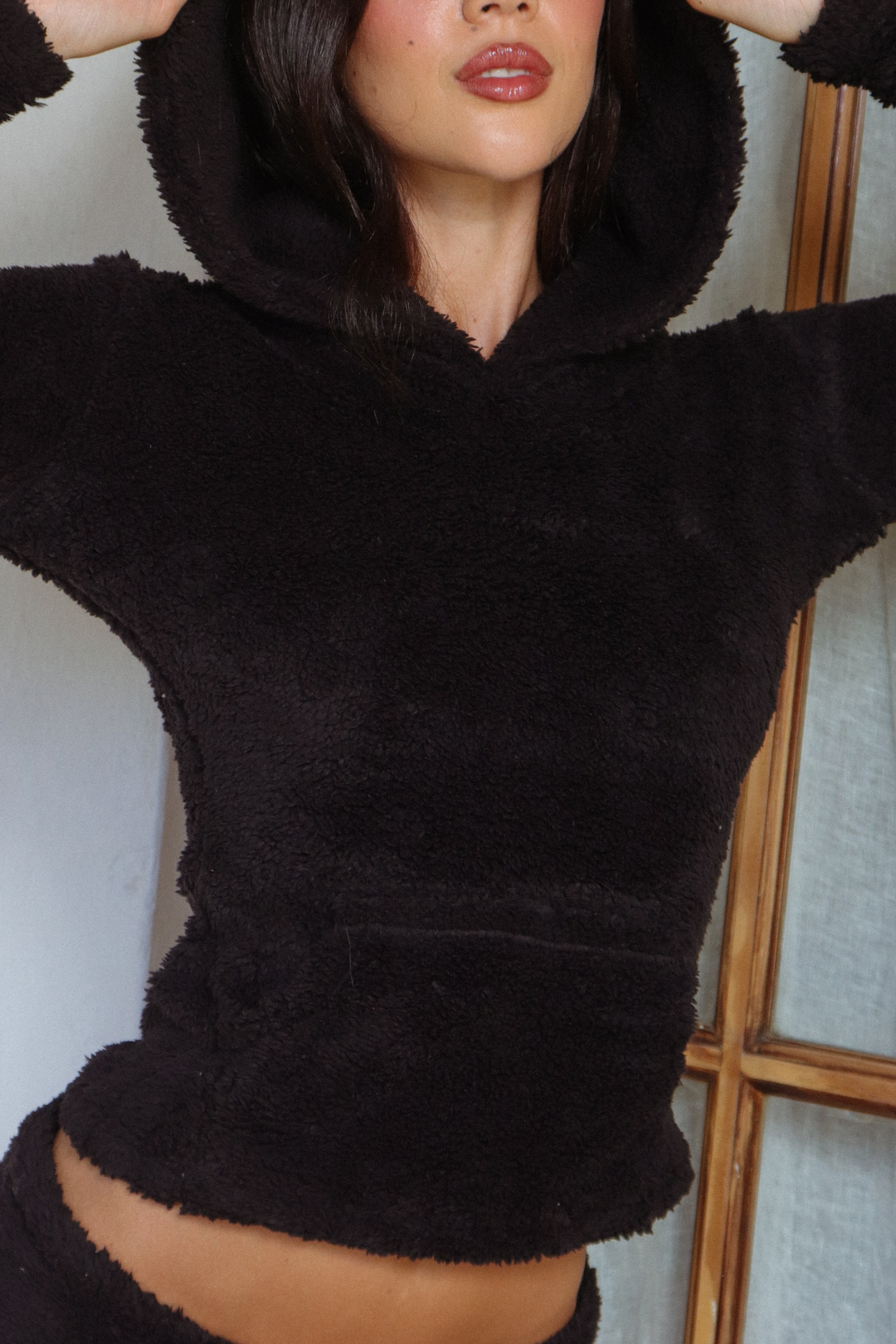 SHERPA SHORT SLEEVE HOODIE (3 AVAILABLE)