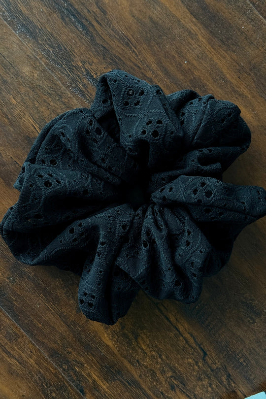 SCRUNCHIE